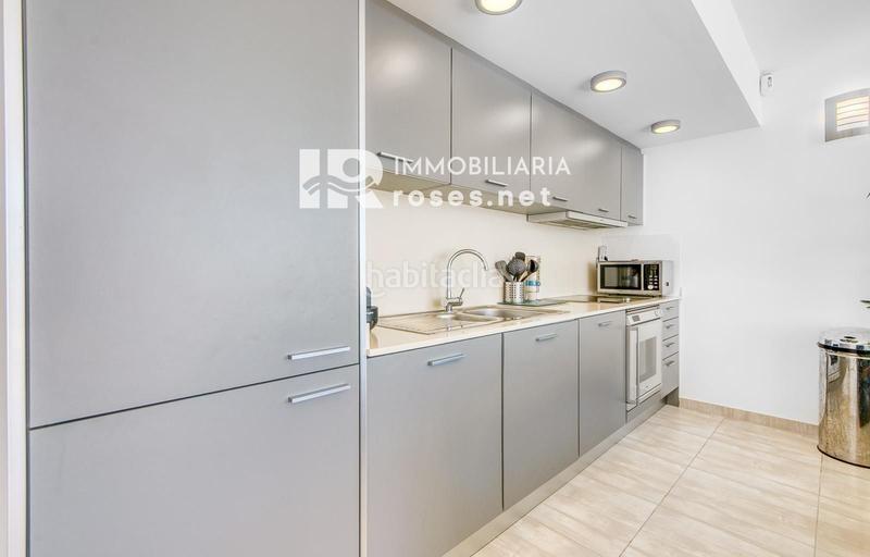 Foto 539474f5-49f7-423c-96f3-aaf92051b5fd. Piso excepcional . apartamento de alto standing en primera linea de mar en canyelles en Roses