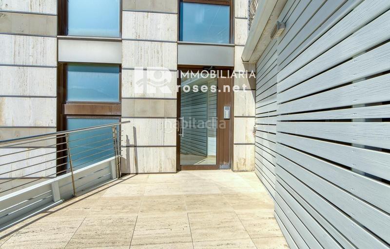 Foto c3fe2e04-d279-44e6-926a-43e056a33e04. Piso excepcional . apartamento de alto standing en primera linea de mar en canyelles en Roses
