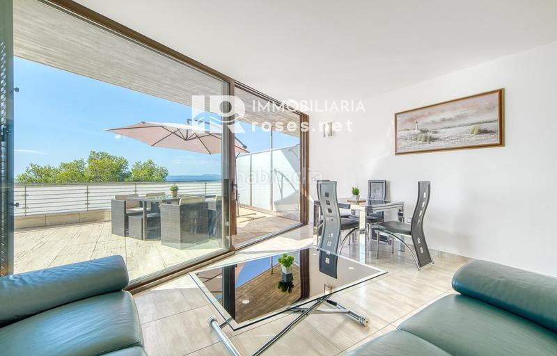 Foto d24bd0ca-debf-4fba-8d12-f7257d607acf. Piso excepcional . apartamento de alto standing en primera linea de mar en canyelles en Roses