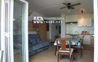 Piso  De la platja. Apartamento a 900 metros de la playa de santa margarita