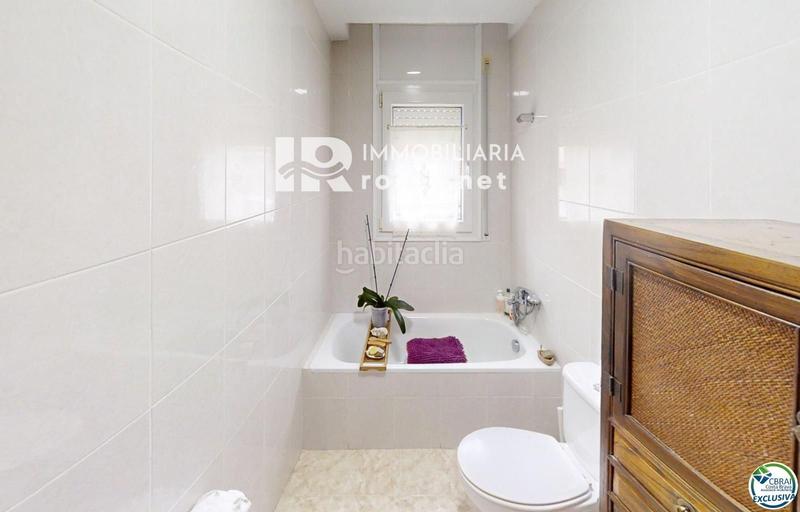 Foto c23f320f-0432-4698-8b1d-738c692ae2fc. Piso dúplex con vistas impresionantes a la bahía en Roses