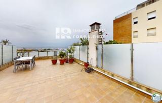Appartement  Del cap norfeu. Dúplex con vistas impresionantes a la bahía de roses