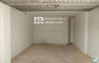 Posto auto  Av del pastor. Garaje cerrado de 17 m en venta en santa margarita roses