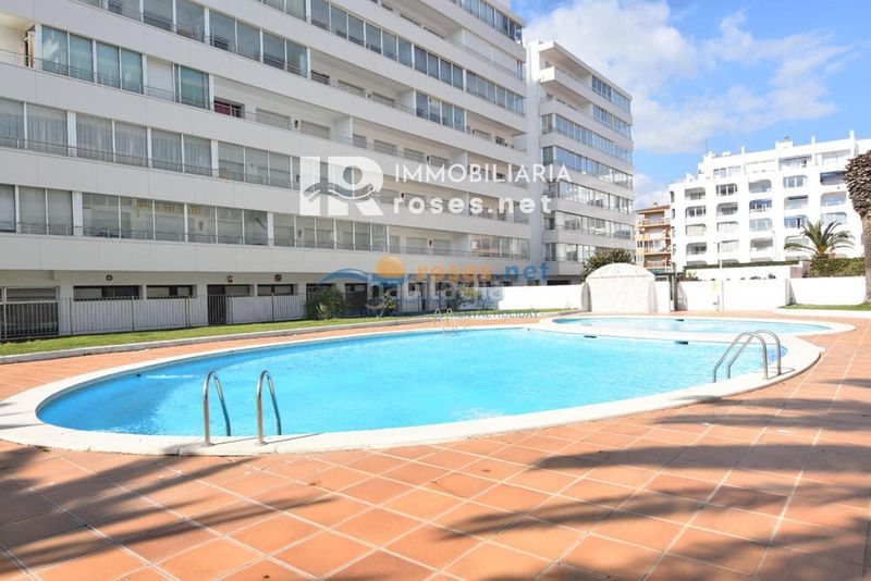 Foto a8f2e85d-ff01-462b-96d6-2b6ea864c387. Pis amb calefacció piscina a Santa Margarida Roses