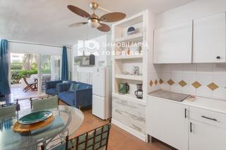Etagenwohnung  Port joan. Acogedor apartamento con amplia terraza y acceso a jardín en san