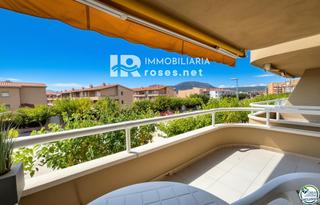 Appartement  Assutzena. Piso en primera línea de mar en lestartit  zona griells