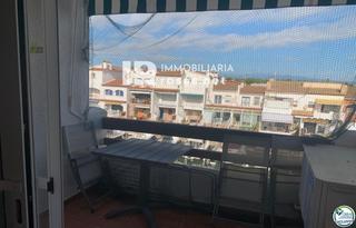 Flat  Alberes. Bonito piso renovado  en empuriabrava alberes con licencia turis