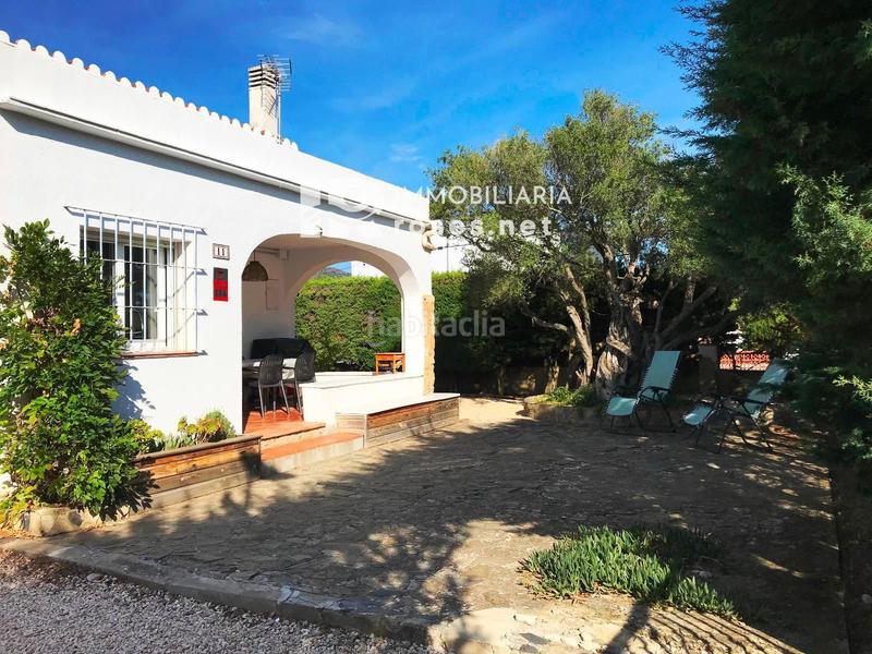 Foto 9e200a42-4cda-49c4-8922-ec6f0bb311d1. Maison avec piscine dans Nord Roses