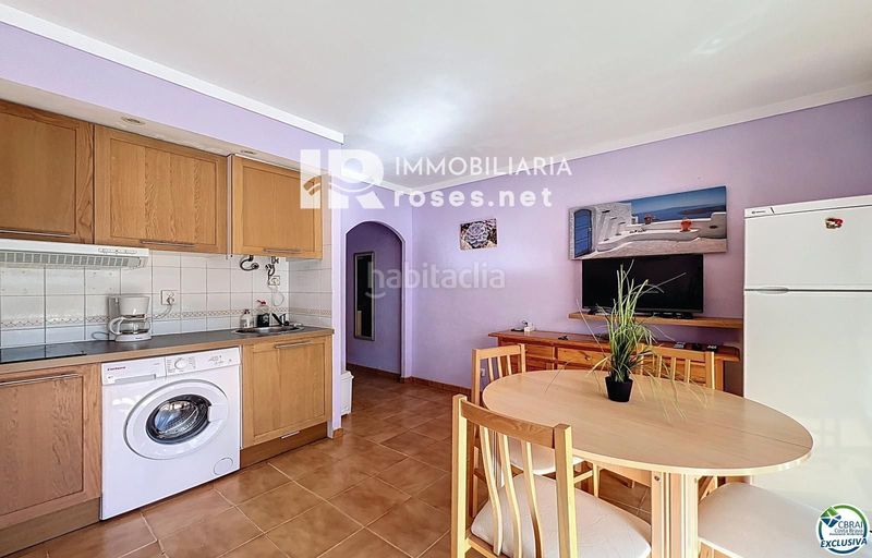 Foto 4c8d6a89-6217-4677-84cc-ad4a15d574f6. Pis amb calefacció piscina a Puig Rom-Canyelles-Almadrava Roses