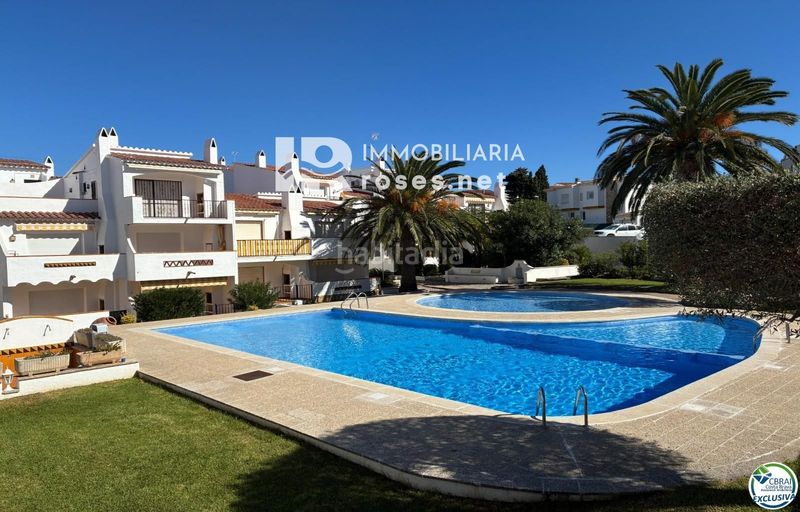 Foto 7e11be22-fdda-4238-81ad-1bfb700e2df0. Pis amb calefacció piscina a Puig Rom-Canyelles-Almadrava Roses