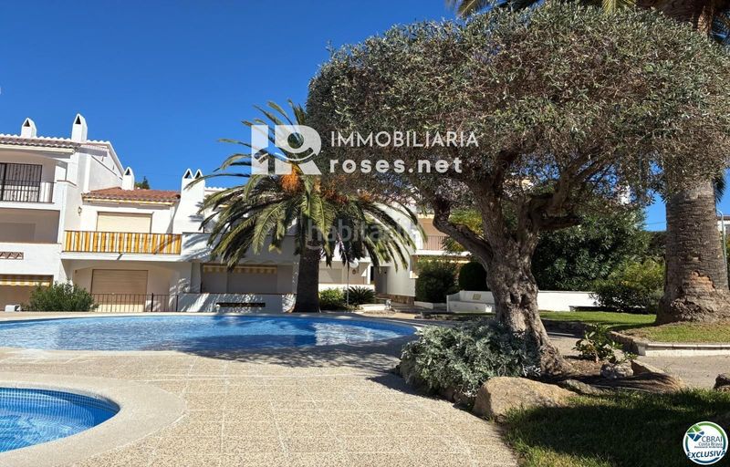 Foto 8aa5577b-51c9-4d48-96ba-fa3ddf455da3. Pis amb calefacció piscina a Puig Rom-Canyelles-Almadrava Roses