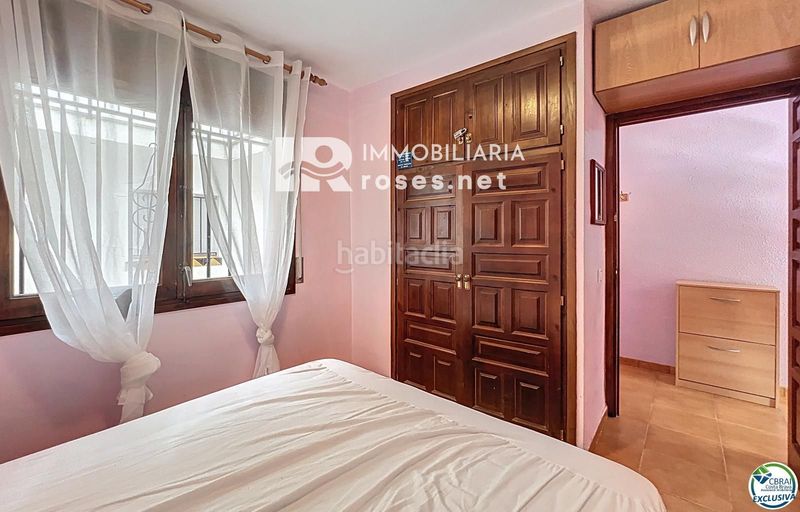 Foto a38b7032-34b2-4322-aed9-93539bd844d4. Pis amb calefacció piscina a Puig Rom-Canyelles-Almadrava Roses