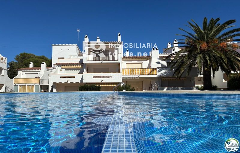 Foto cf46c8a7-59d2-4ac0-9efb-0bf7e2e79454. Pis amb calefacció piscina a Puig Rom-Canyelles-Almadrava Roses