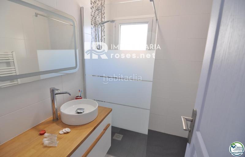 Foto 9cf9b6bf-8d60-4426-83bb-412e118abfed. Pis a Salatar Roses