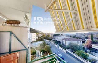 Etagenwohnung  Lisboa. Apartamento luminoso en una zona tranquila