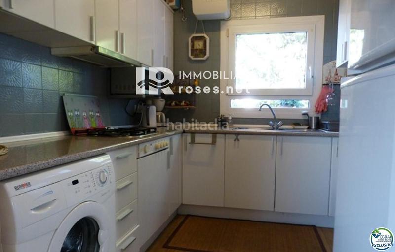 Foto f0a736c7-5e74-41fe-8549-7103f0052e12. Pis a Carmençó Empuriabrava