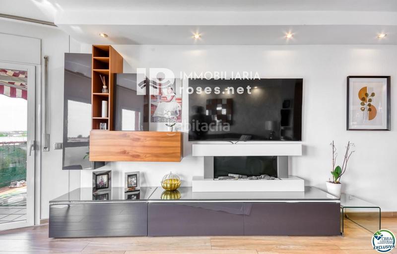 Foto f10e7a94-74b2-41af-9acc-cb2fd0041468. Pis amb calefacció a Carretera de Roses-Fossos Figueres