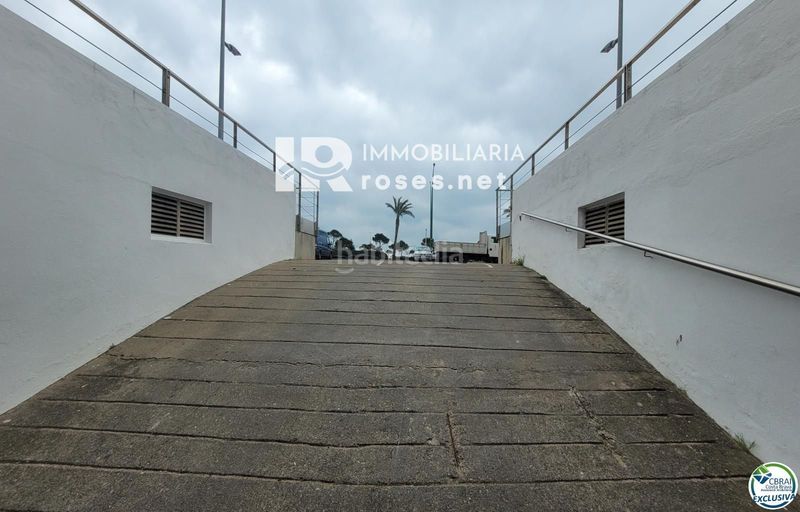 Foto 2723104a-577e-490a-a3a4-09310d108cdc. Aparcament cotxe a Muga - Gran Reserva - Badia Empuriabrava