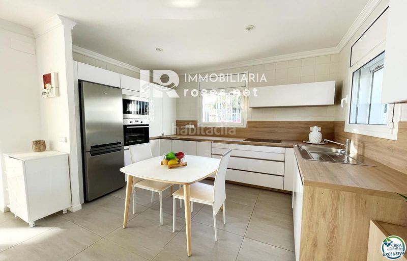 Foto 6f00f11a-13cf-403d-a9a7-e8baf3872c90. Casa amb calefacció aparcament piscina a Nord Roses