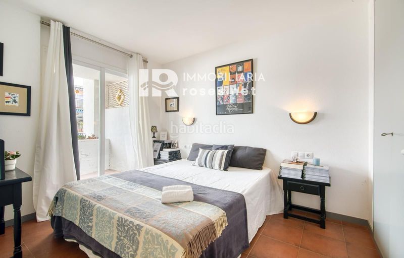 Foto aa4f518e-8b77-4b99-8ee6-517cb6c80001. Piso acogedor apartamento con piscina comunitaria y terraza en entorno tranquilo en Roses