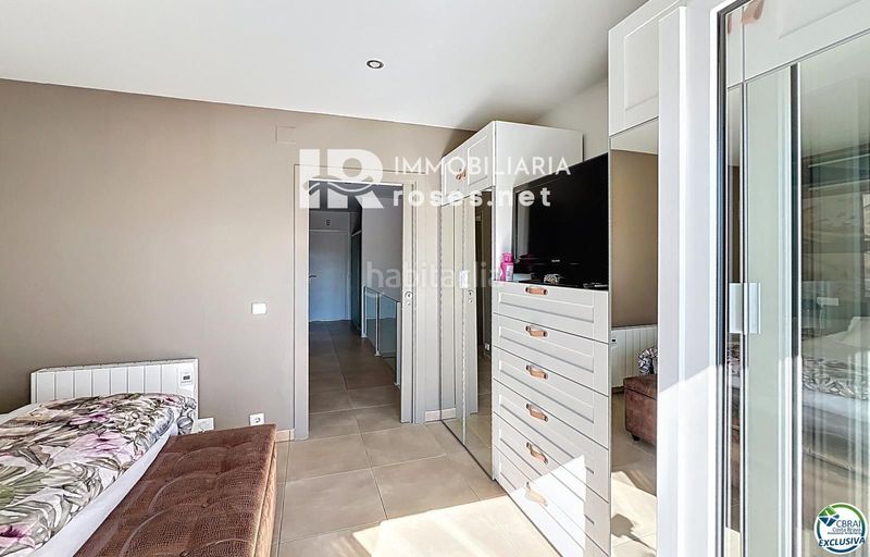 Foto a30ee551-0cda-4c09-85e7-9f8982a1967e. Casa adossada amb aparcament piscina a Tordera - Fluvià - Llobregat Empuriabrava