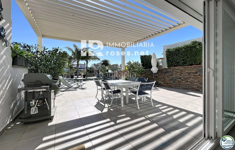 Foto a4436894-807c-4d2b-8817-a05f5854f88c. Casa adossada amb aparcament piscina a Tordera - Fluvià - Llobregat Empuriabrava