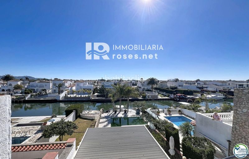 Foto bcdb1738-66d1-439f-ae14-702f7ad8e0f0. Casa adossada amb aparcament piscina a Tordera - Fluvià - Llobregat Empuriabrava