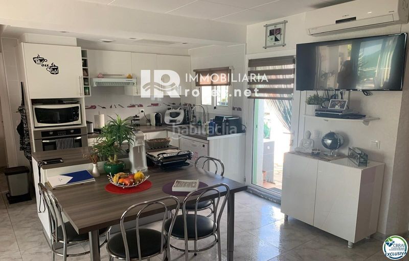 Foto f182def2-4241-451c-8860-e433defc94cc. Xalet amb calefacció piscina a Santa Margarida Roses