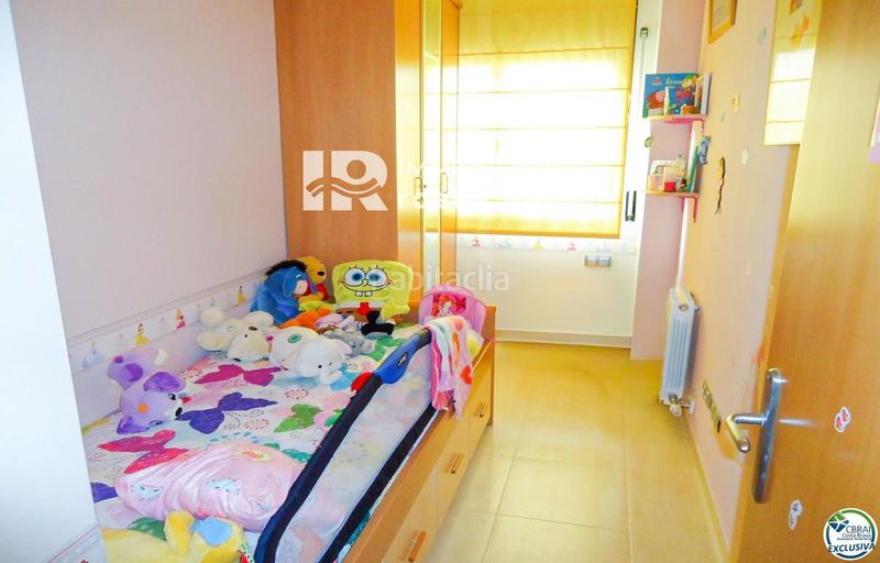 Foto 1566f853-6adb-41fd-93a8-28e1ac6ae6a1. Piso  en venta en Creu de la Mà Figueres