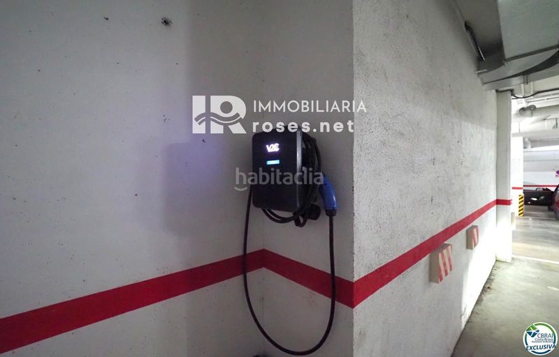 Foto 4246f03d-0bec-4d7d-85d2-3a03ac7b3865. Pis amb calefacció a Centre Roses