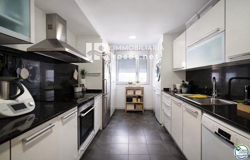 Foto e58c965a-9ae0-4c25-9f2e-b5d297bf27d1. Pis amb calefacció a Centre Roses