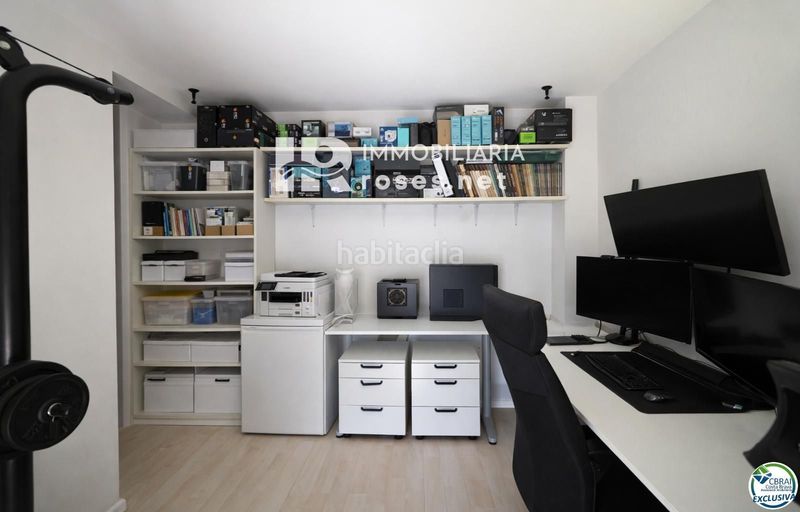 Foto ef8d9f34-4ea0-4ced-a286-8dfe810e558b. Pis amb calefacció a Centre Roses