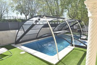 Xalet  Sc montgri. Casa independiente en empuriabrava con piscina y total privacida