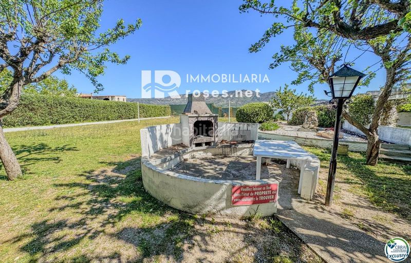 Foto c45bb43a-3297-44d0-9e5e-4394a940e14a. Estudi amb piscina a Nord Roses