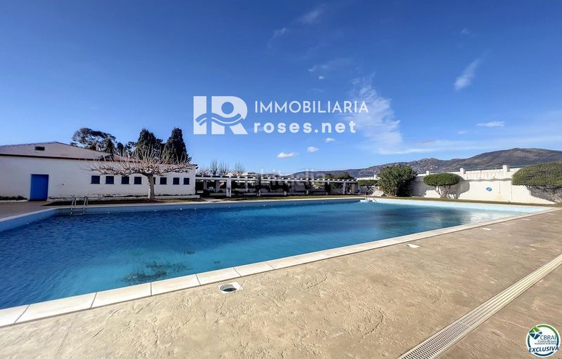 Foto cd88a8dc-7c46-4776-97c2-6107278f7e57. Estudi amb calefacció piscina a Nord Roses