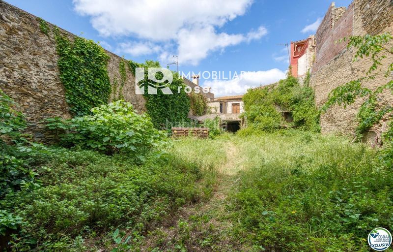 Foto 0cfe8e19-b70d-4073-85cd-79bc14a34050. Casa amb aparcament a Palau-saverdera