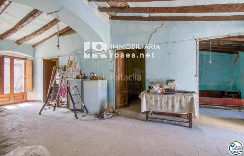 Foto 7978d1d5-ef4b-4ee7-b95b-06fae88947f7. Casa amb aparcament a Palau-saverdera