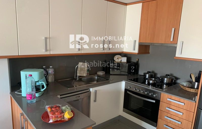 Foto 4114e5d5-14db-4fc3-8fdd-c1ce9e8168ab. Pis amb calefacció a Centre Roses