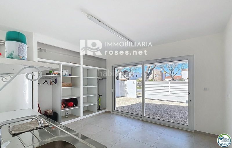 Foto c04fd9a4-db67-4641-b694-6fe3591dec47. Casa a Peni Empuriabrava