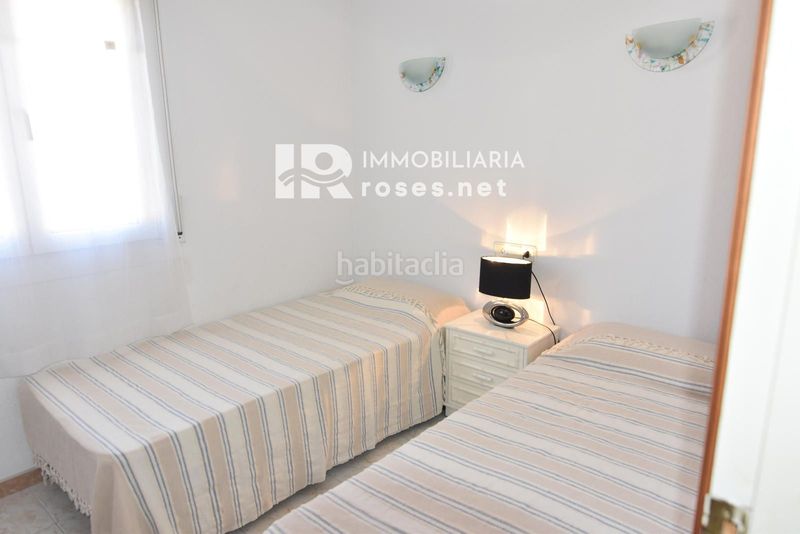 Foto 81dc8a13-3d72-428c-b4ea-63f9c5579d51. Pis a Santa Margarida Roses