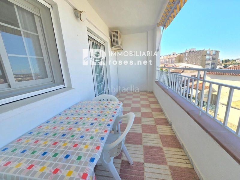 Foto ce91871d-279e-48f8-a2c3-5725f3d385fd. Pis amb terrassa a Santa Margarida Roses