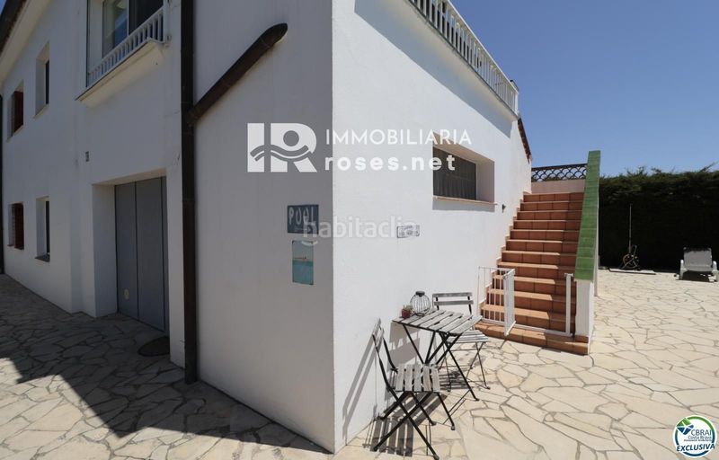 Foto 12852be9-17ab-4489-acd5-a073e01e8bf7. Casa amb calefacció aparcament piscina a Nord Roses