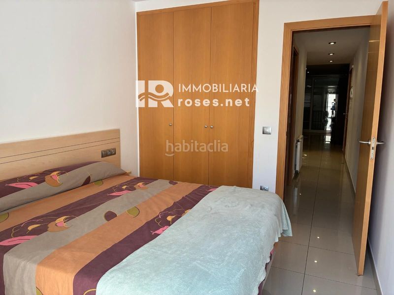 Foto b157292f-1a3d-4b5c-a139-5d0a1bf6716c. Pis amb calefacció a Centre Roses