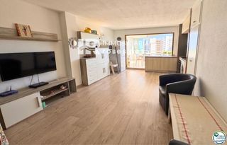 Etagenwohnung  Calderón de la barca. Apartamento con vistas al mar y terraza  salatà, roses