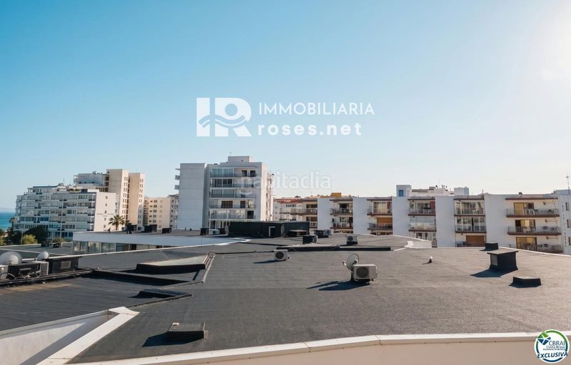 Foto e5827712-87d8-4005-bfb1-0d52b9a9eb78. Pis a Salatar Roses