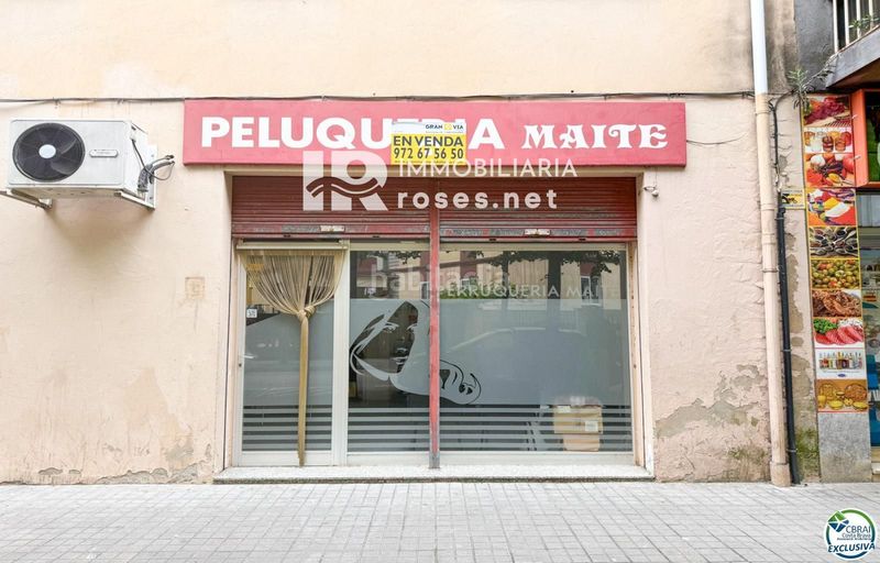 Foto bd8b6dd1-c32c-47a7-9495-1a76083b66ae. Local comercial a Carretera de Roses-Fossos Figueres