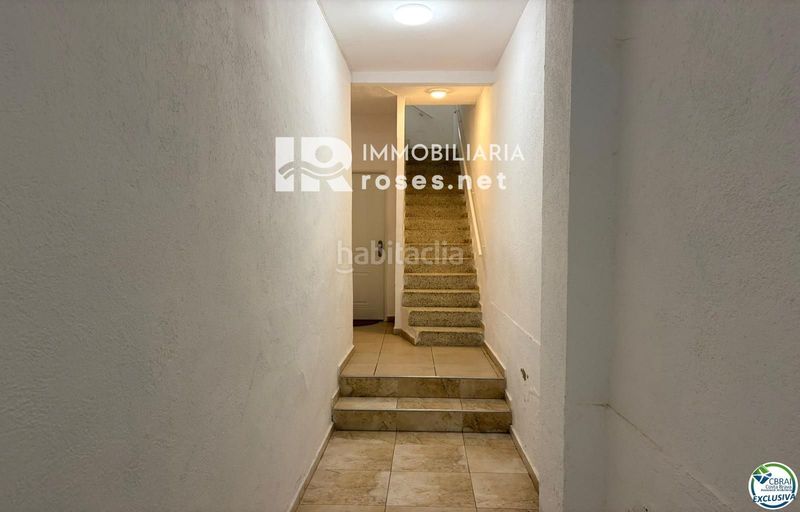 Foto ad2e23b3-d689-486a-8029-3f4d72e8d520. Pis amb calefacció a Centre Roses