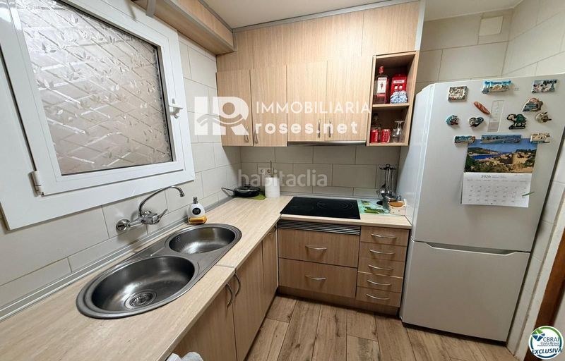 Foto be8030b1-3b0b-4663-9a18-e7e95ef18bfa. Pis amb calefacció a Centre Roses