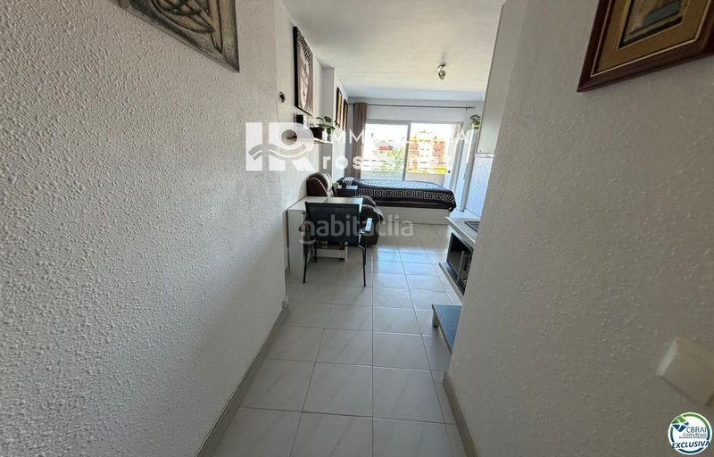 Foto 5ade6fd1-9608-4958-9aaa-983f90bd04ed. Estudi amb calefacció a Segre - Ebre - Ter Empuriabrava