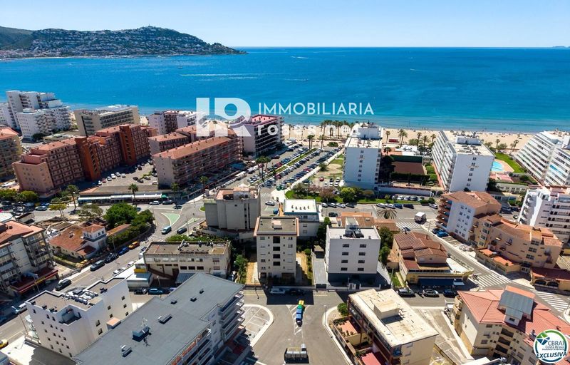 Foto 205c1538-d175-44b0-998e-61b8f7a5d66f. Pis a Santa Margarida Roses